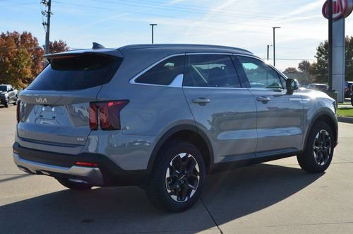 New 2026 Kia Sorento S w/ S Panoramic Sunroof Package image 2