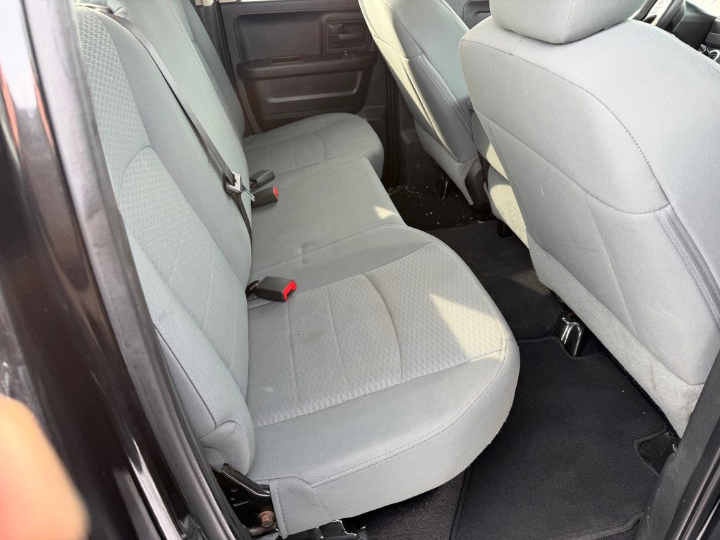 Used 2015 RAM 1500 Express w/ Black Ram 1500 Express Group AWD/4WD image 13