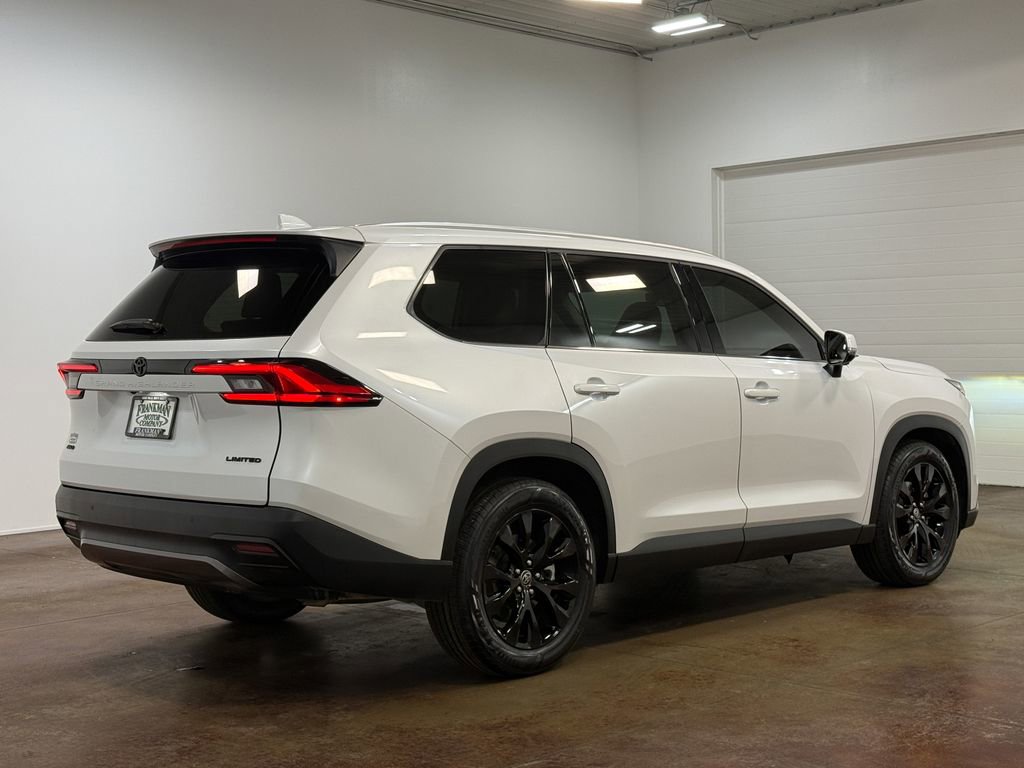 Used 2024 Toyota Grand Highlander AWD image 24