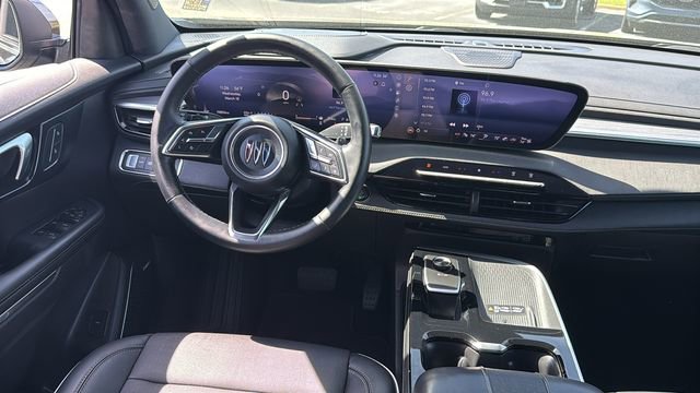 Used 2025 Buick Enclave Preferred image 30