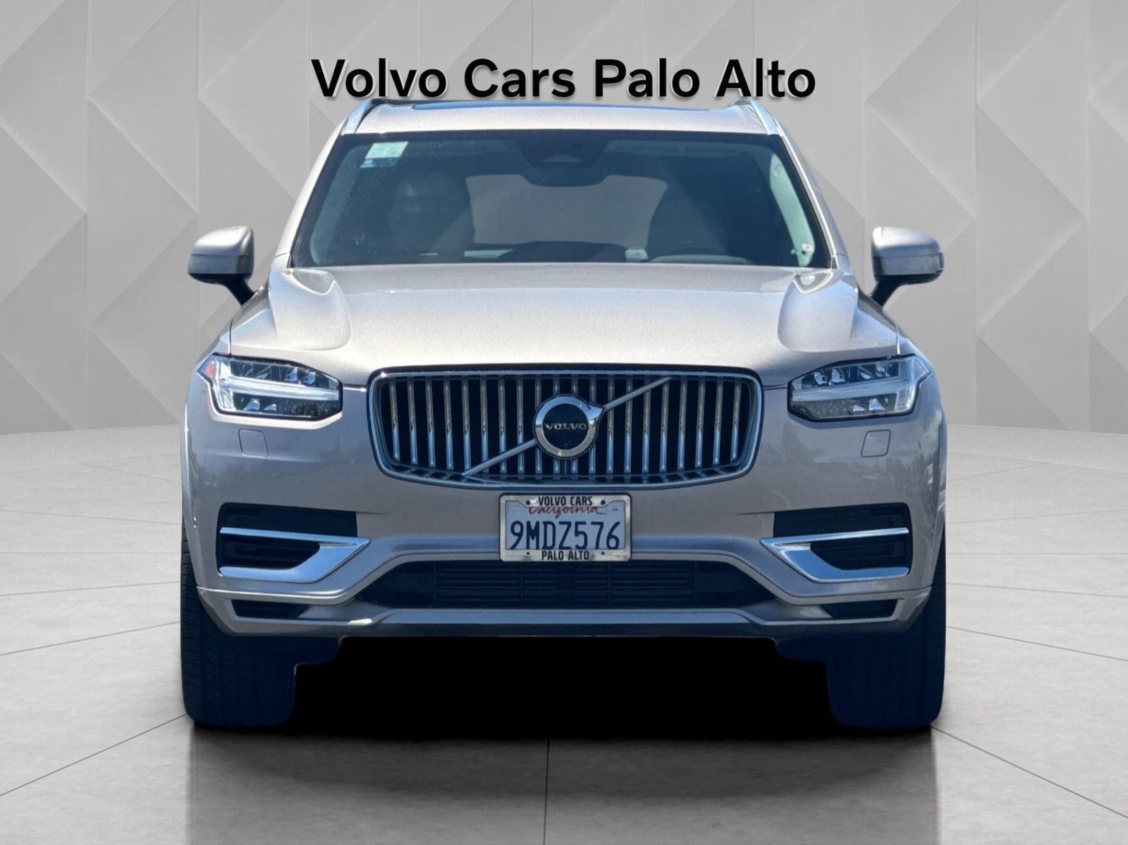 Certified 2024 Volvo XC90 T8 Plus w/ Protection Package Premier AWD/4WD image 13