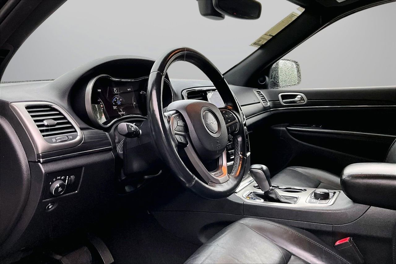 Used 2019 Jeep Grand Cherokee Limited AWD/4WD image 20
