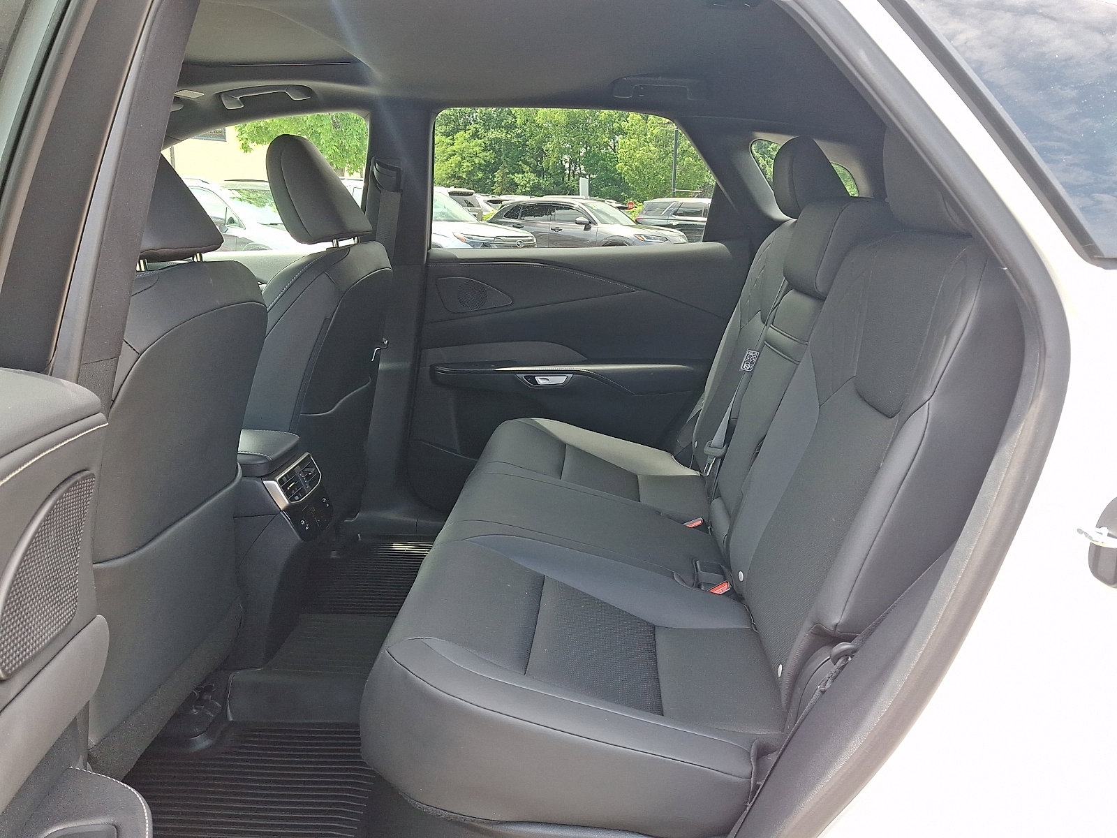 Certified 2023 Lexus RX 350 Premium w/ Accessory Package AWD/4WD image 11