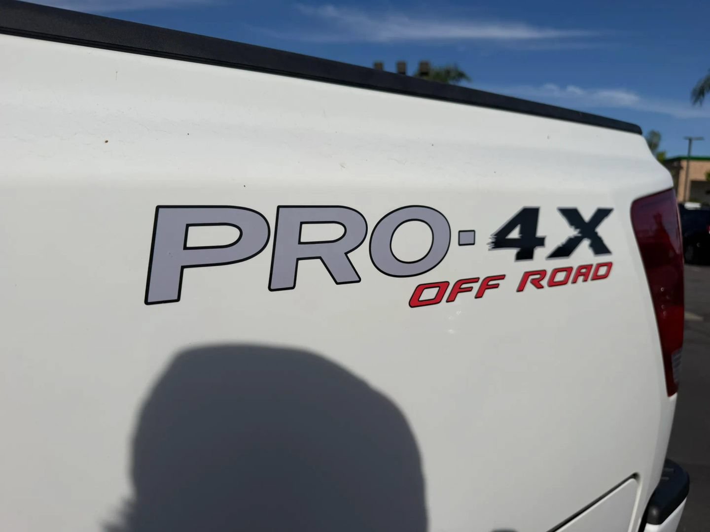 Used 2012 Nissan Titan SV AWD/4WD image 30