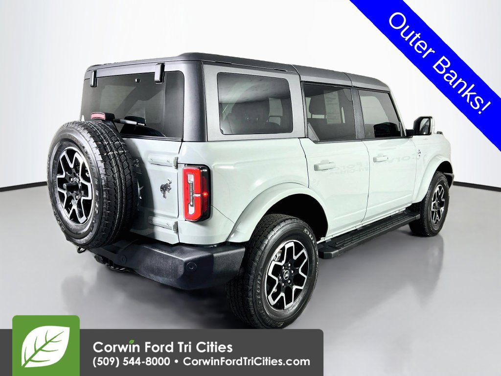 Used 2024 Ford Bronco Outer Banks AWD/4WD image 14