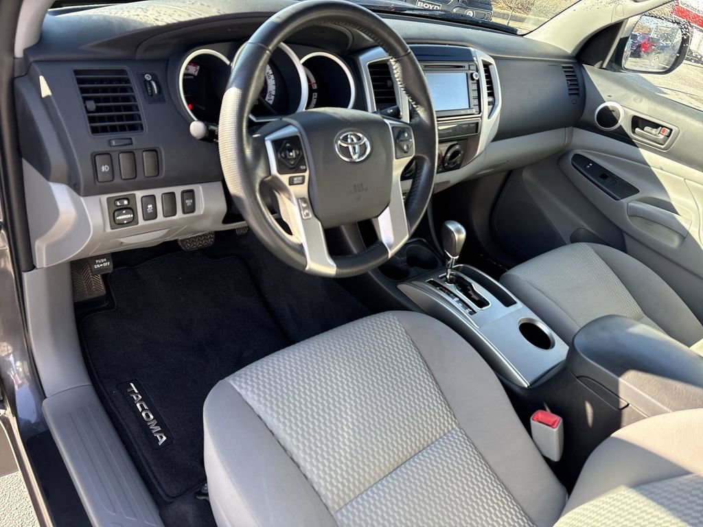 Used 2015 Toyota Tacoma 4x4 Double Cab image 12
