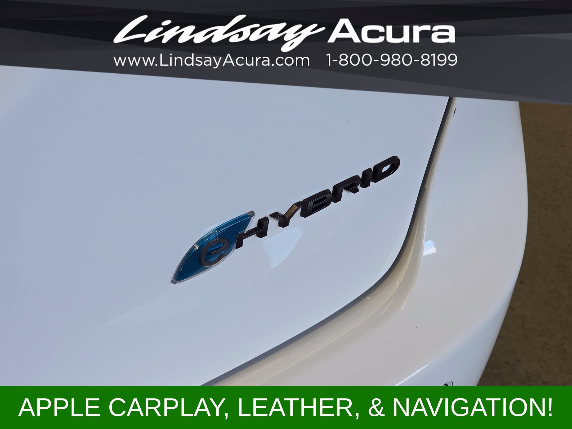 Used 2024 Chrysler Pacifica Limited FWD image 7