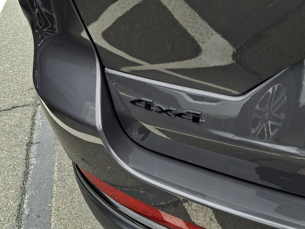 Used 2023 Jeep Grand Cherokee Altitude image 17