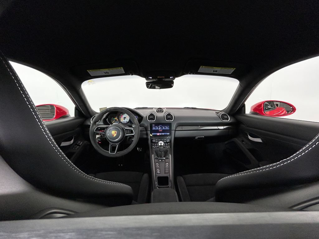 Certified 2020 Porsche 718 Cayman GT4 RWD image 13