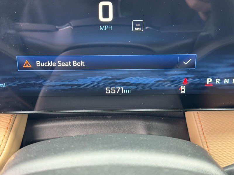 Used 2025 Chevrolet Equinox ACTIV image 18