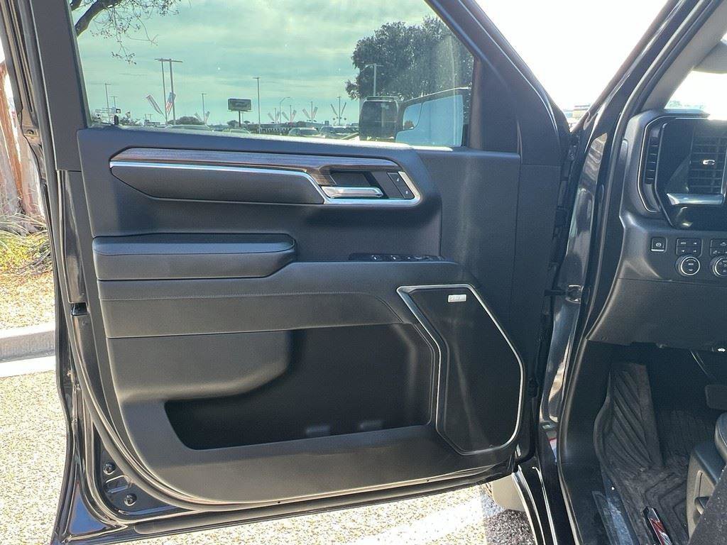 Used 2022 Chevrolet Silverado 1500 RST w/ Texas Edition Plus image 17