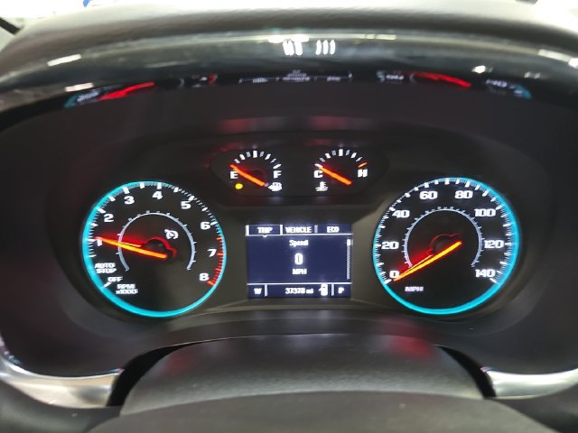 Used 2023 Chevrolet Traverse LT w/ LPO, Floor Liner Package FWD image 22
