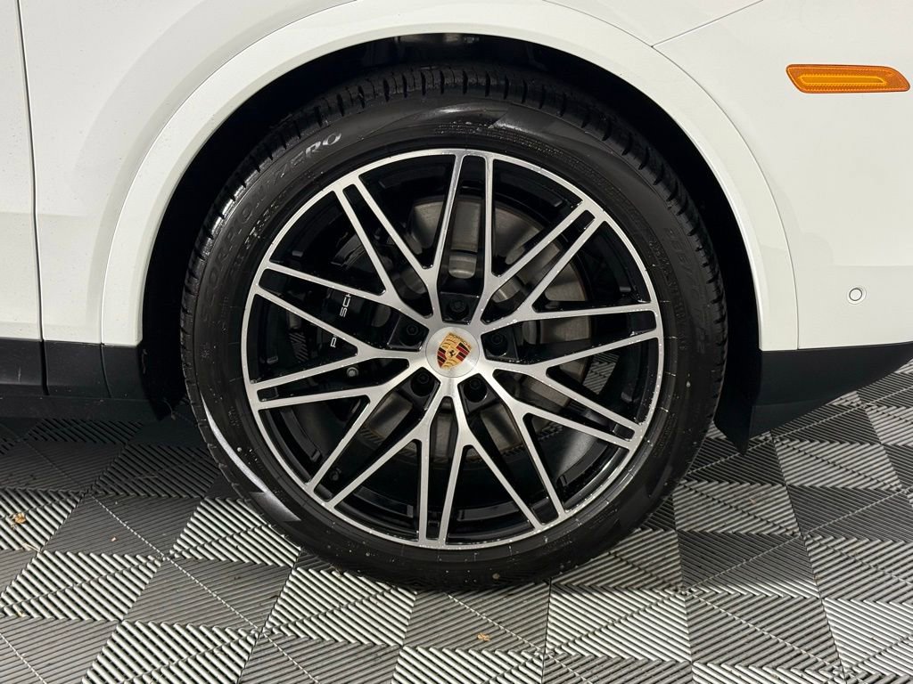 New 2026 Porsche Cayenne S AWD/4WD image 14