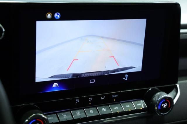 Used 2025 Chevrolet Colorado Trail Boss AWD/4WD image 20