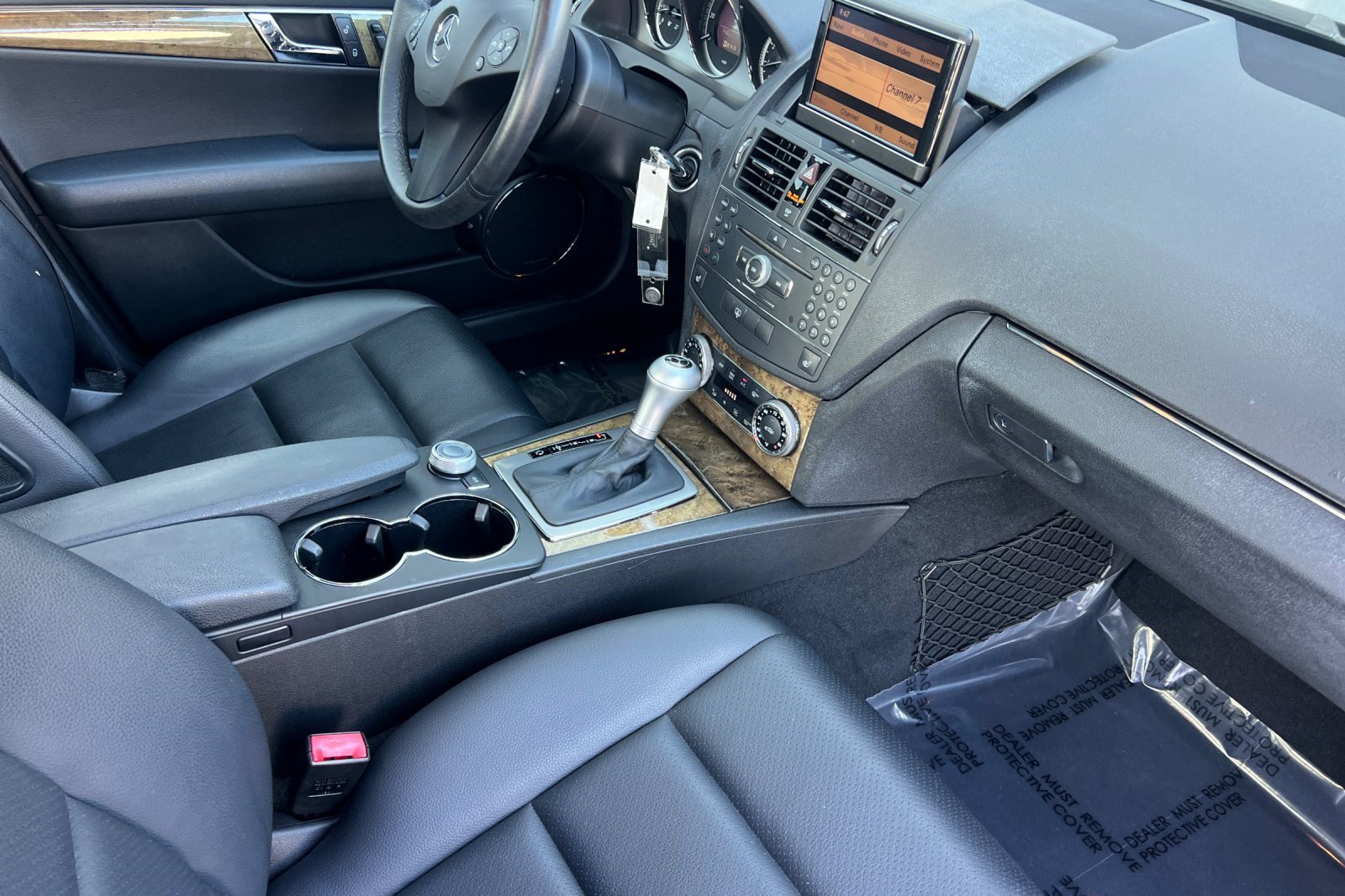 Used 2009 Mercedes-Benz C 350 Sport image 30