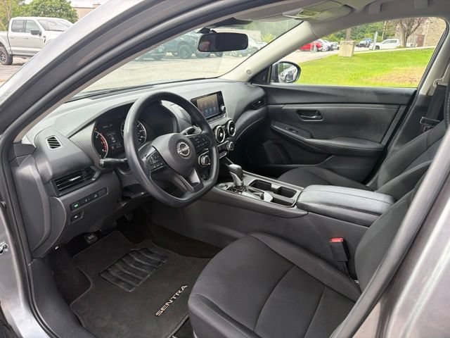 Certified 2025 Nissan Sentra S FWD image 18