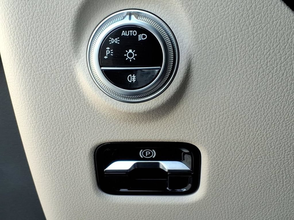 Certified 2023 Mercedes-Benz C 300 Sedan image 51