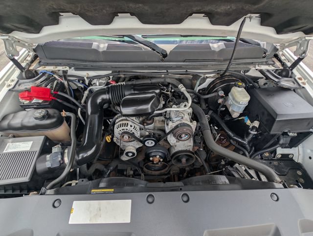 Used 2010 Chevrolet Silverado 1500 W/T RWD image 24