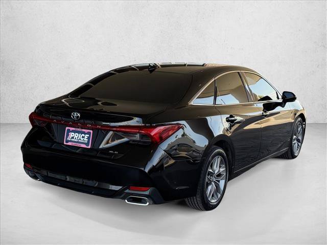 Used 2019 Toyota Avalon XLE w/ Moonroof Package FWD image 6