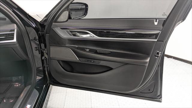 Used 2019 BMW 740i 740I w/ M Sport Package image 23