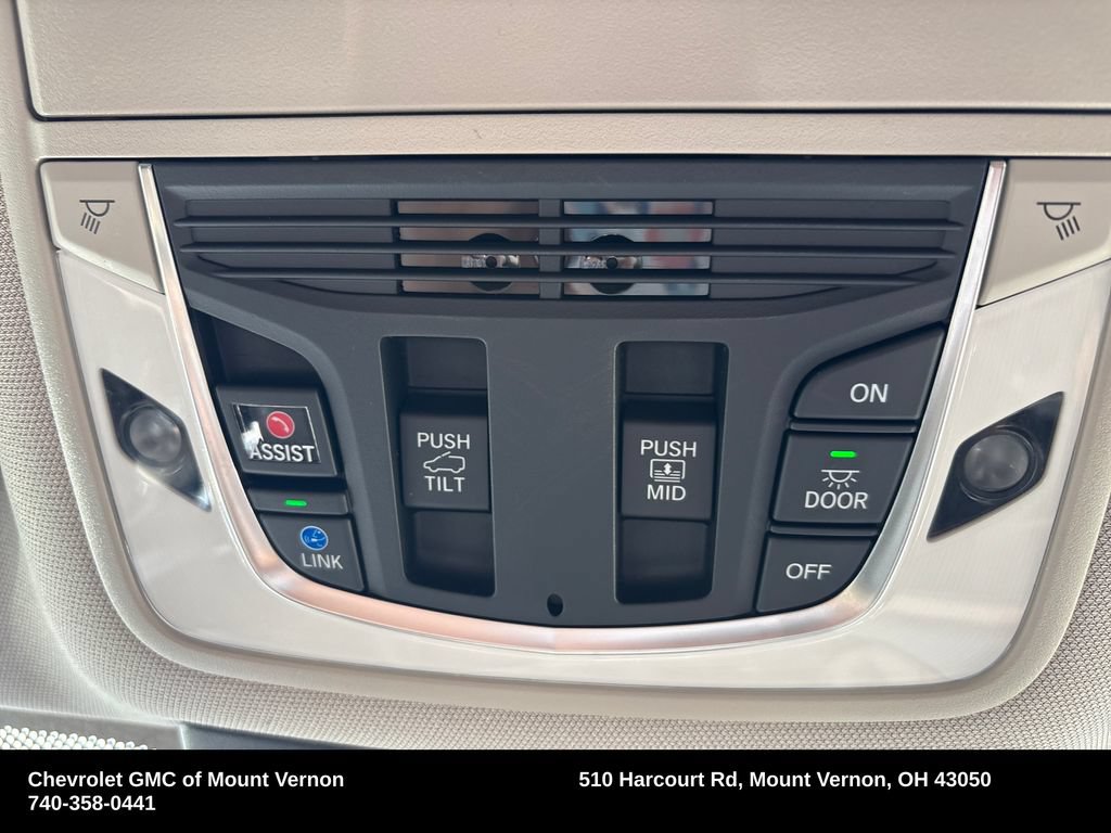 Used 2023 Acura MDX FWD w/ Technology Package image 33