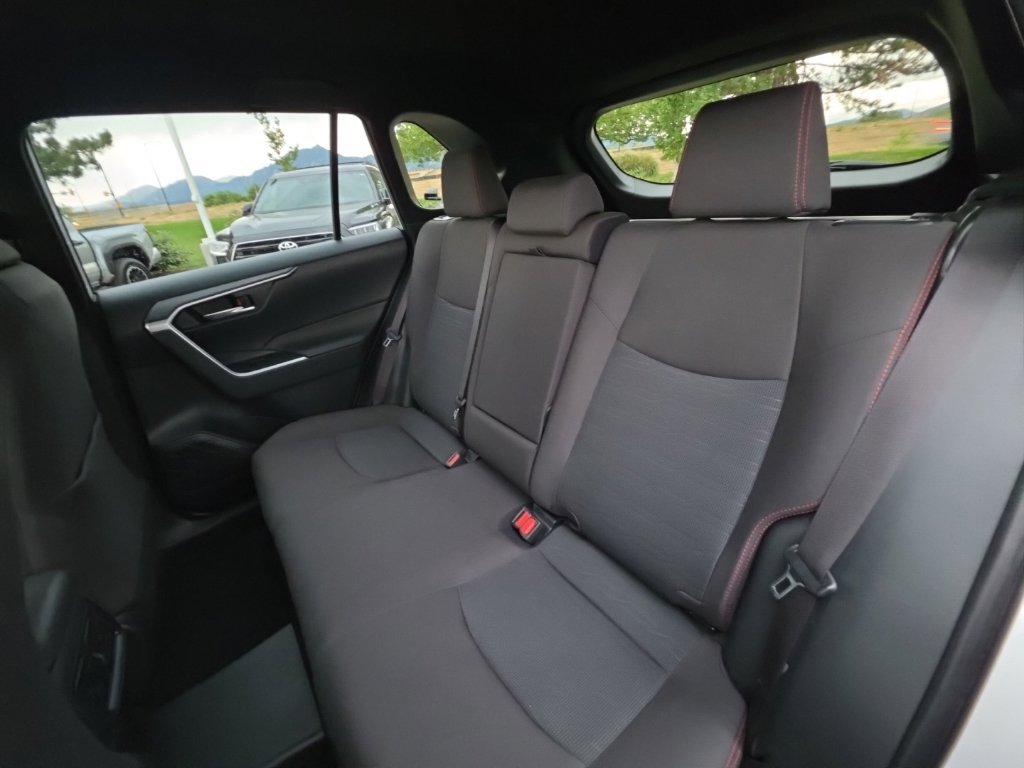Used 2025 Toyota RAV4 SE AWD/4WD image 22