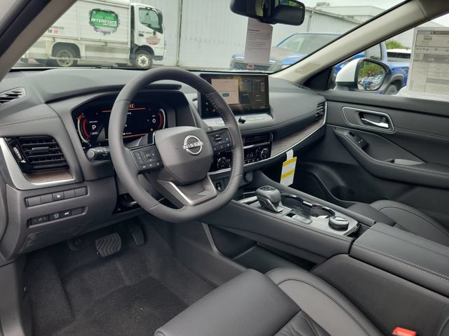 New 2026 Nissan Rogue Platinum AWD/4WD image 15