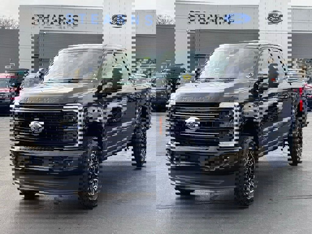 New 2026 Ford F250 Platinum w/ FX4 Off-Road Package AWD/4WD image 2