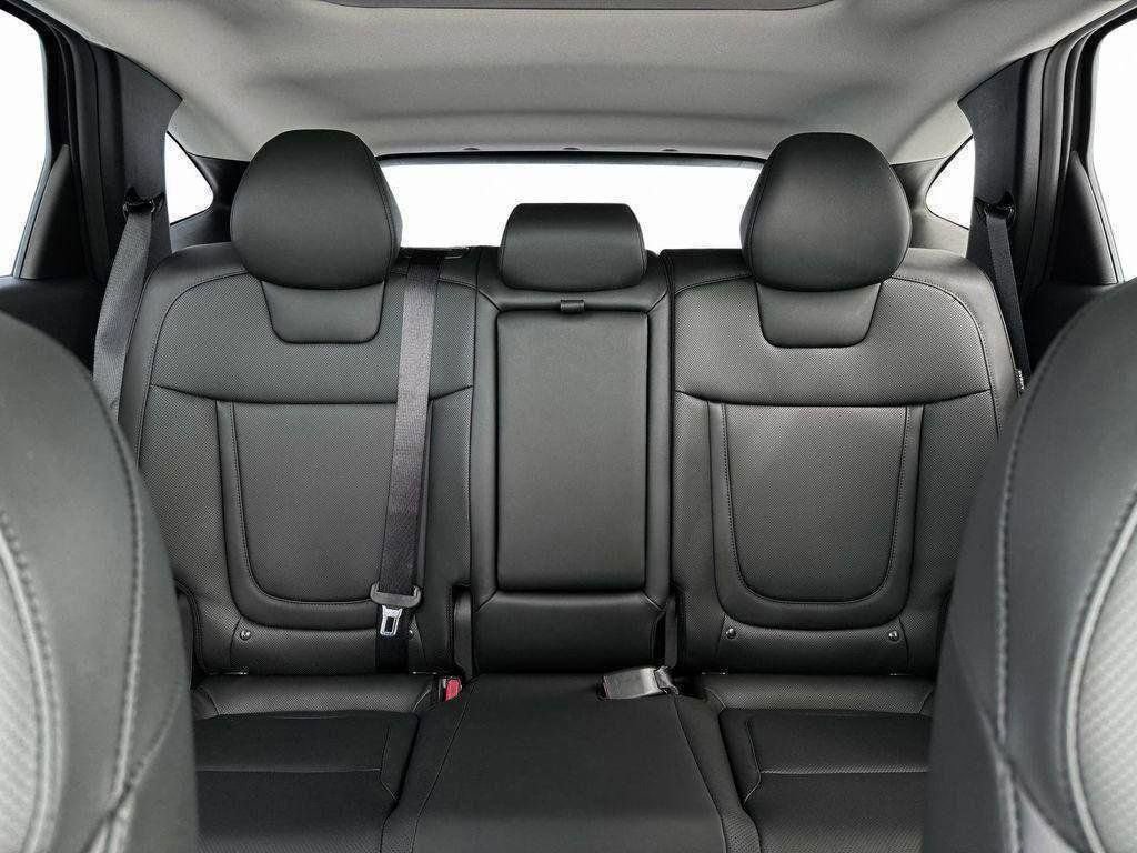 New 2025 Hyundai Tucson SEL image 16