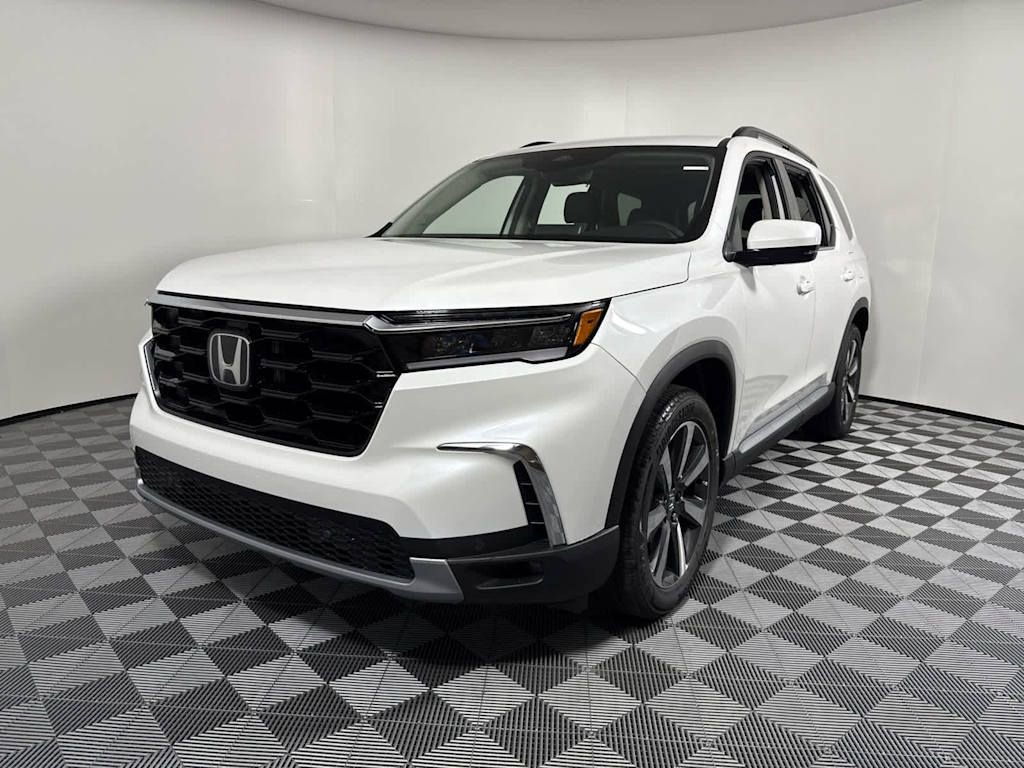New 2025 Honda Pilot Touring