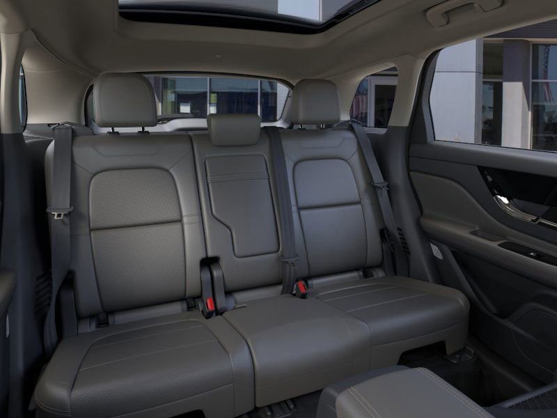 New 2026 Lincoln Corsair Reserve image 11