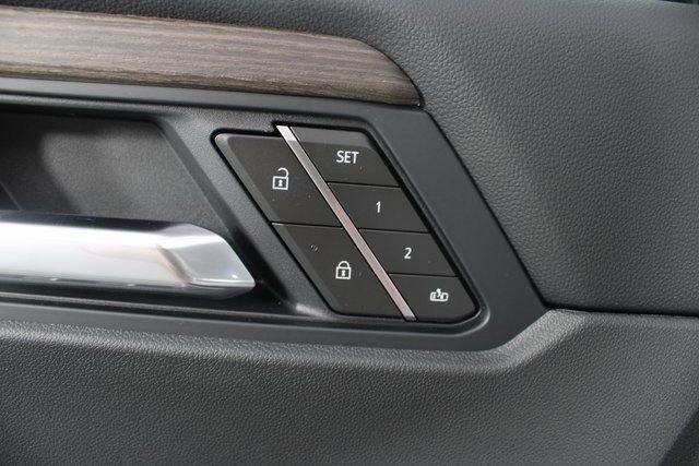 New 2026 GMC Acadia Denali w/ Super Cruise Package image 16