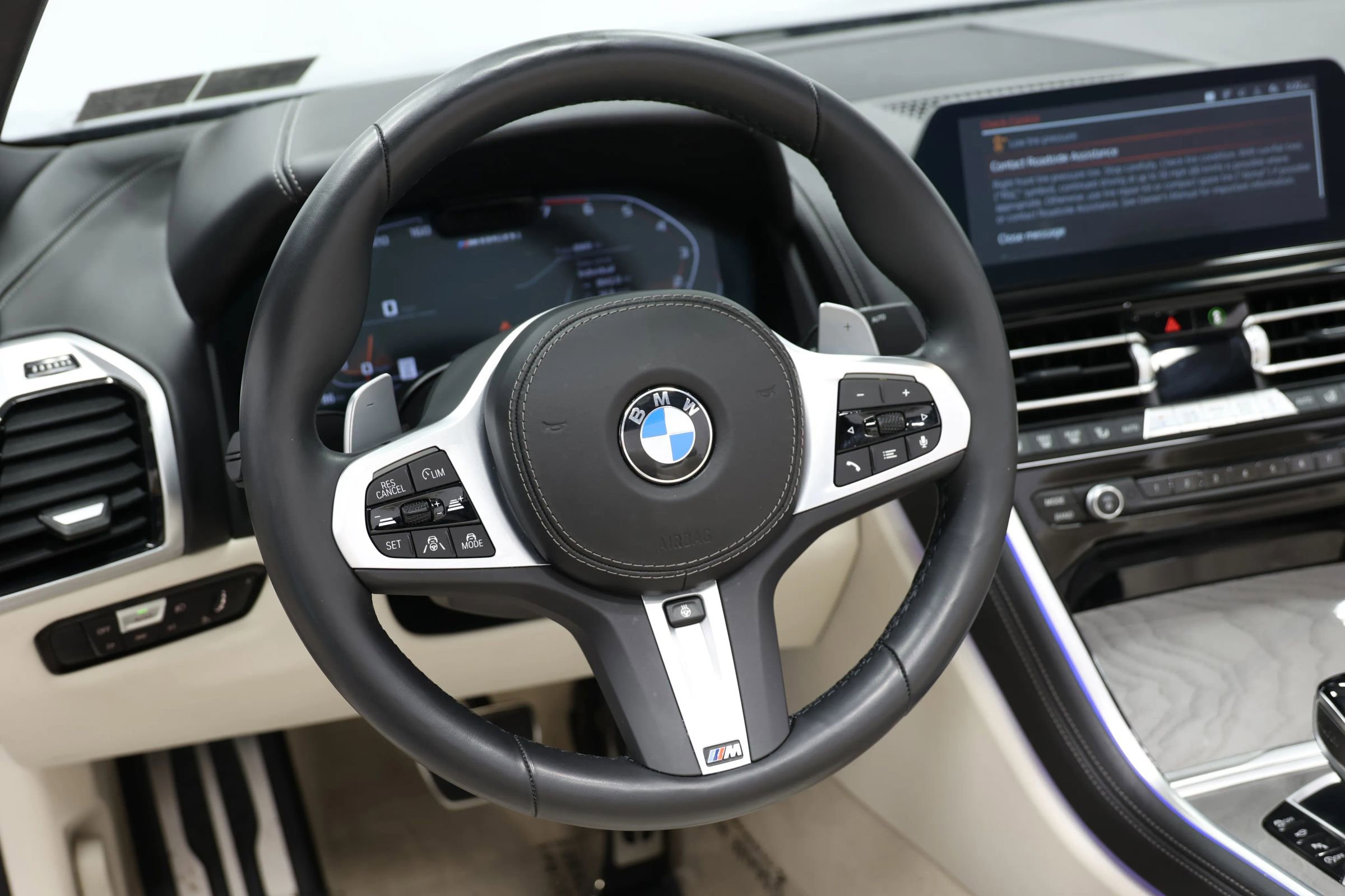 Used 2022 BMW M850i xDrive Convertible AWD/4WD image 22