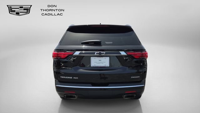 Used 2023 Chevrolet Traverse Premier AWD/4WD image 6