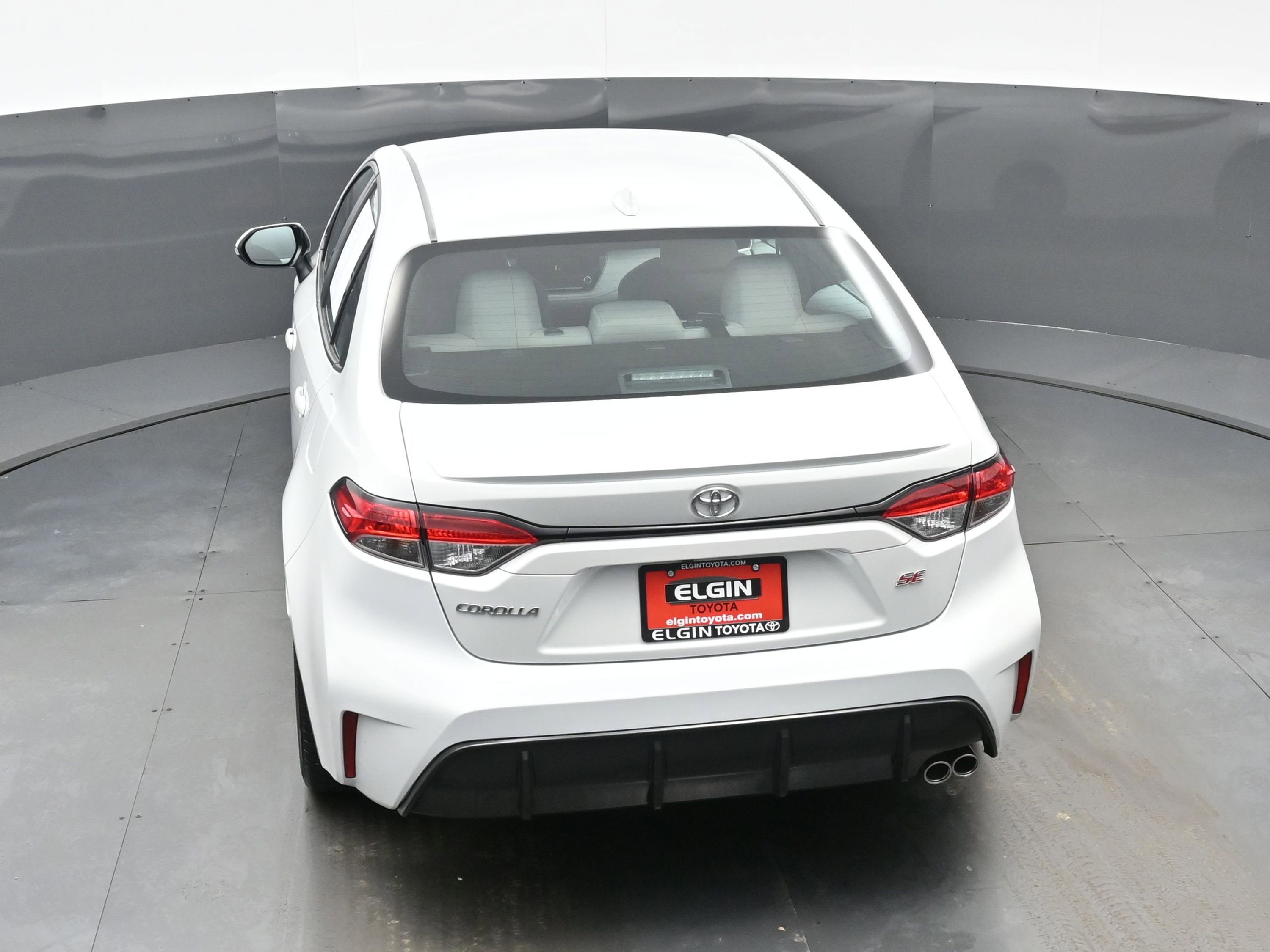 Used 2024 Toyota Corolla SE image 38