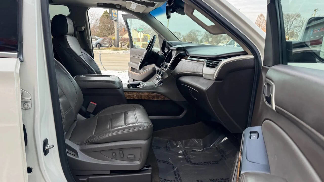 Used 2015 GMC Yukon XL Denali w/ Premium Package image 15