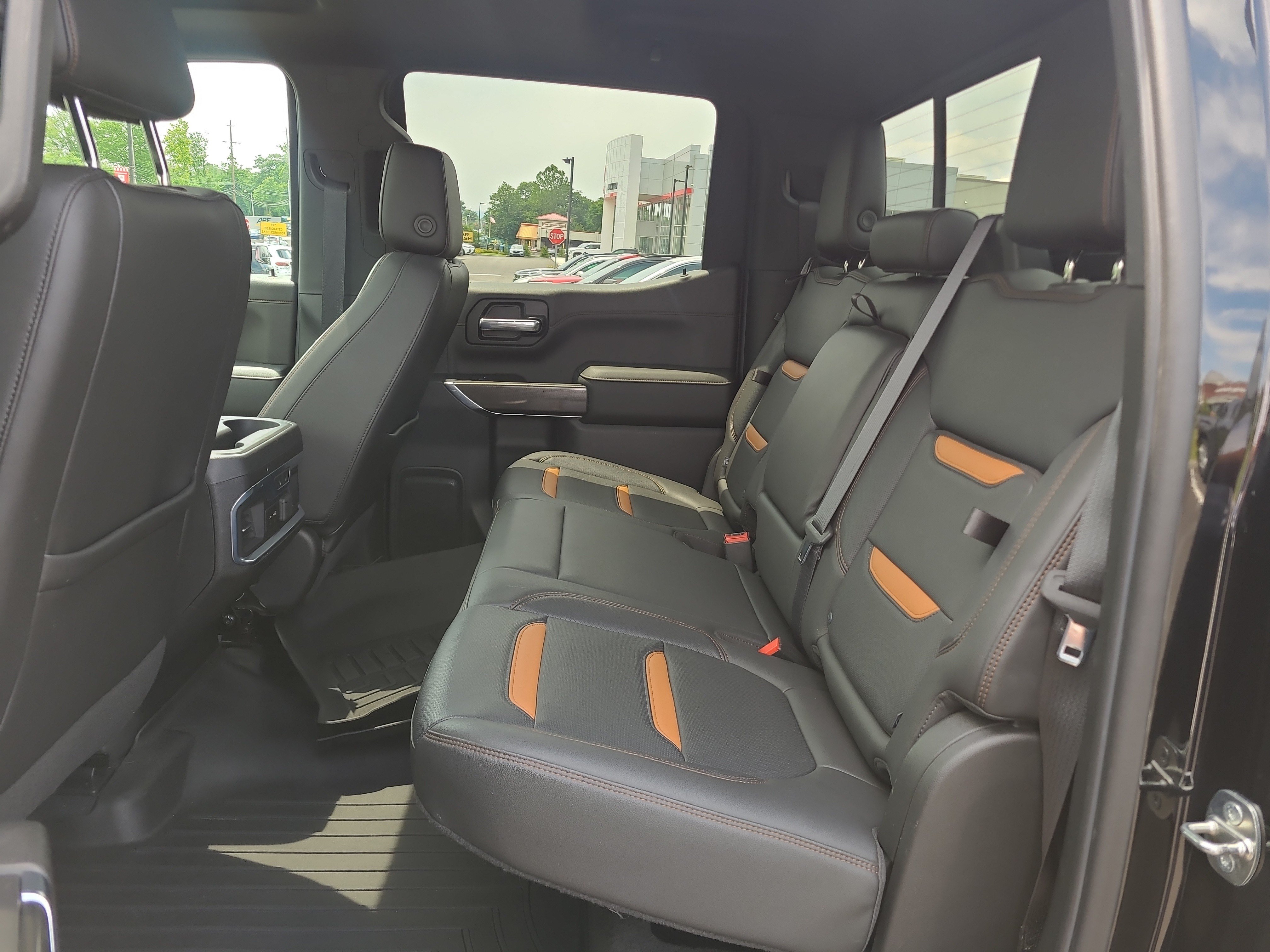 Used 2020 GMC Sierra 1500 AT4 w/ AT4 Premium Package AWD/4WD image 29