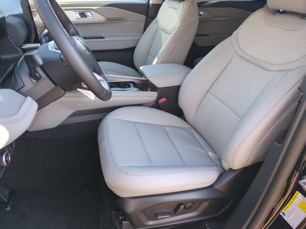 New 2026 Ford Explorer Active w/ Active Comfort Package AWD/4WD image 46