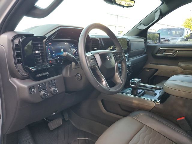 Used 2024 Chevrolet Silverado 1500 ZR2 w/ Technology Package image 20