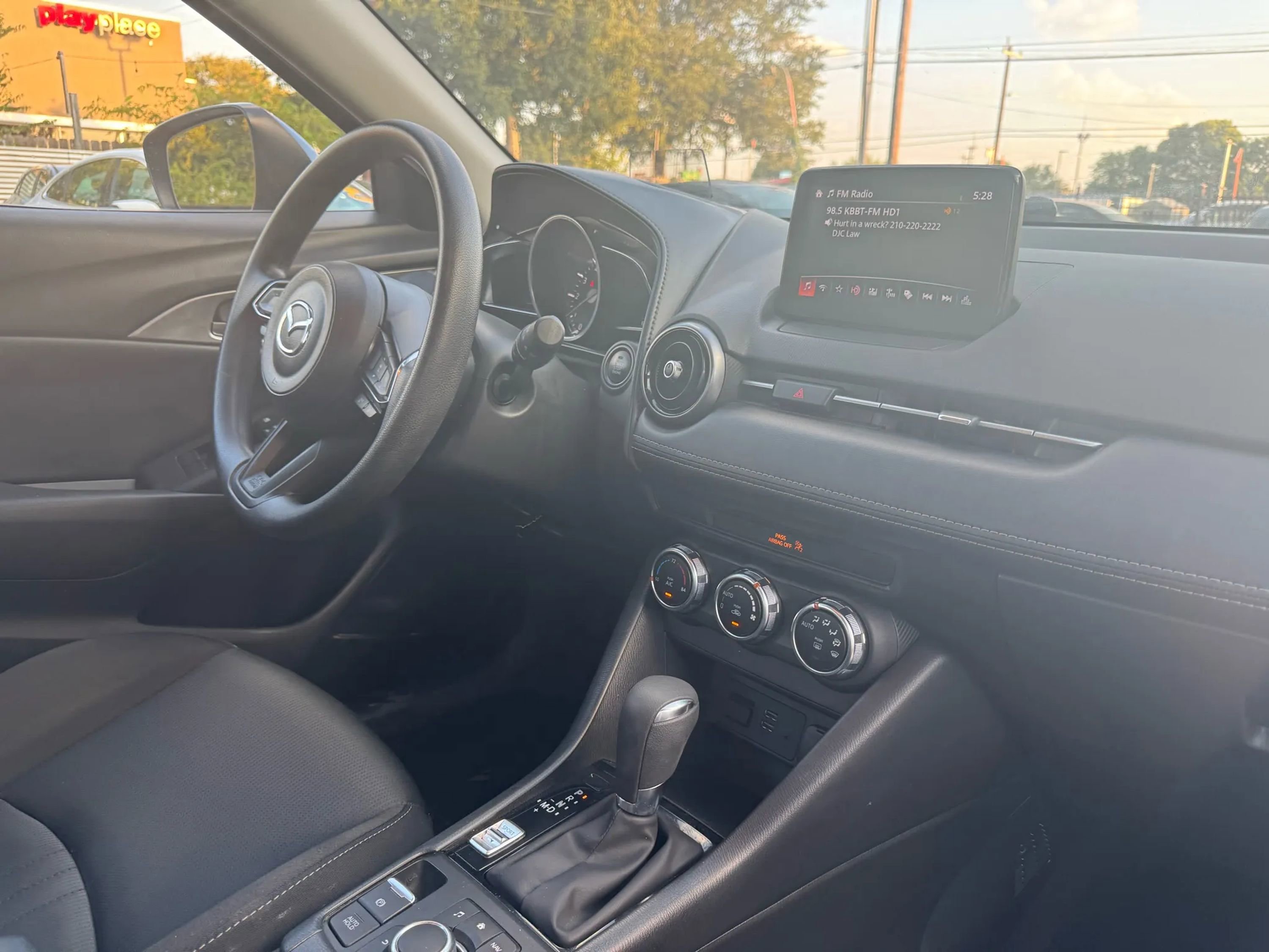Used 2019 MAZDA CX-3 Sport w/ Sport I-ACTIVSENSE Package image 17