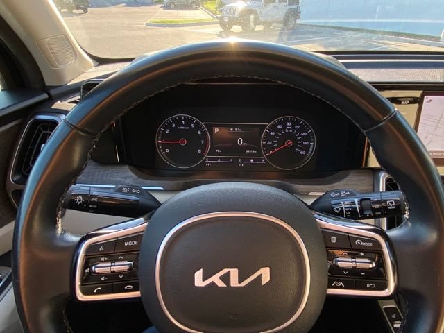 Used 2022 Kia Sorento S AWD/4WD image 16