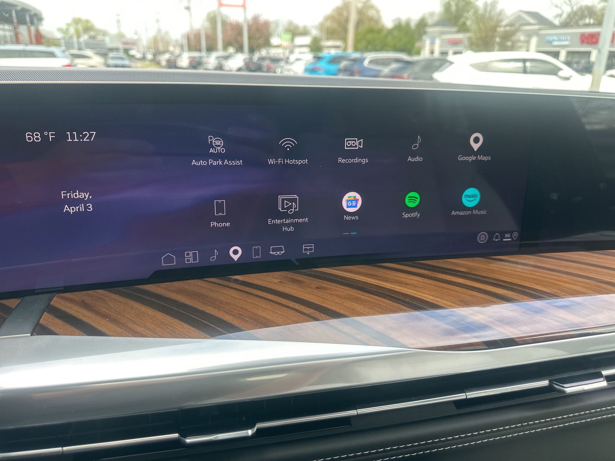 Used 2026 Cadillac Escalade Platinum Sport w/ LPO, ONYX Package AWD/4WD image 47