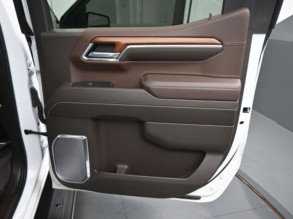 Used 2022 GMC Sierra 1500 Denali w/ Denali Reserve Package image 16