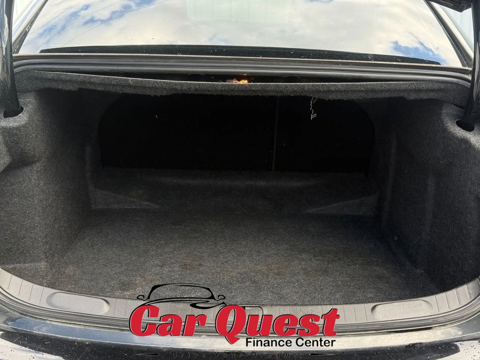 Used 2018 Chevrolet Impala Premier FWD image 17