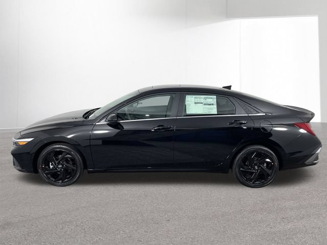 New 2026 Hyundai Elantra SEL Sport Premium FWD image 13