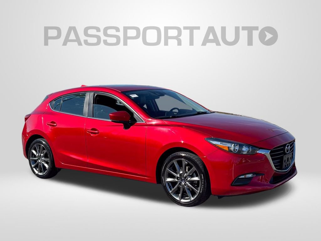Used 2018 MAZDA MAZDA3 Touring image 9