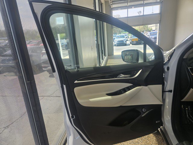 Used 2022 Buick Enclave Premium w/ Surround and Sites Package AWD/4WD image 20