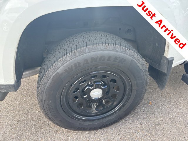 Used 2025 Chevrolet Colorado W/T w/ WT Convenience Package II image 15