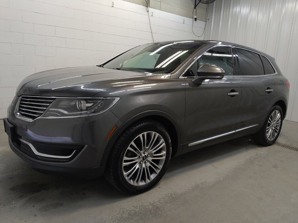 Used 2017 Lincoln MKX Reserve w/ Lincoln MKX Climate Package image 2