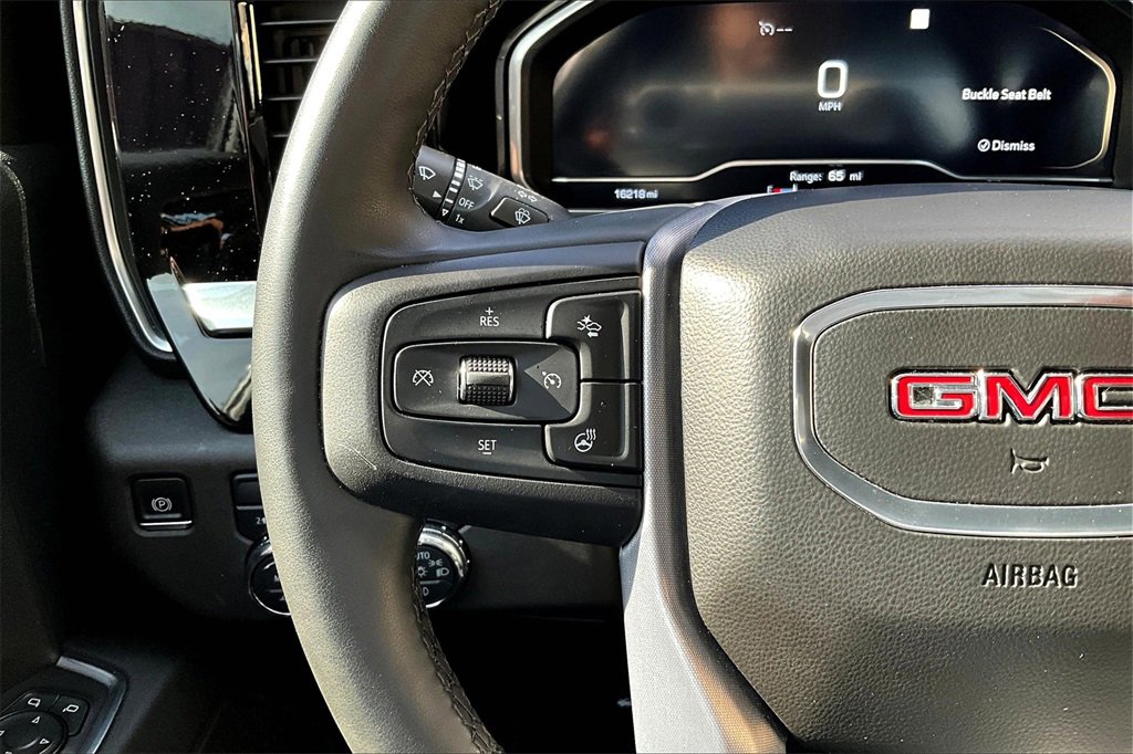 Used 2023 GMC Sierra 1500 Elevation image 10